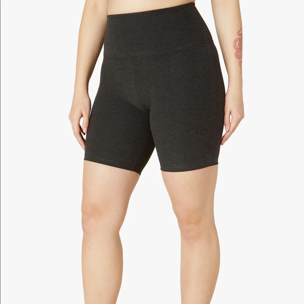 NWOTS Beyond Yoga Bike Shorts Size XS